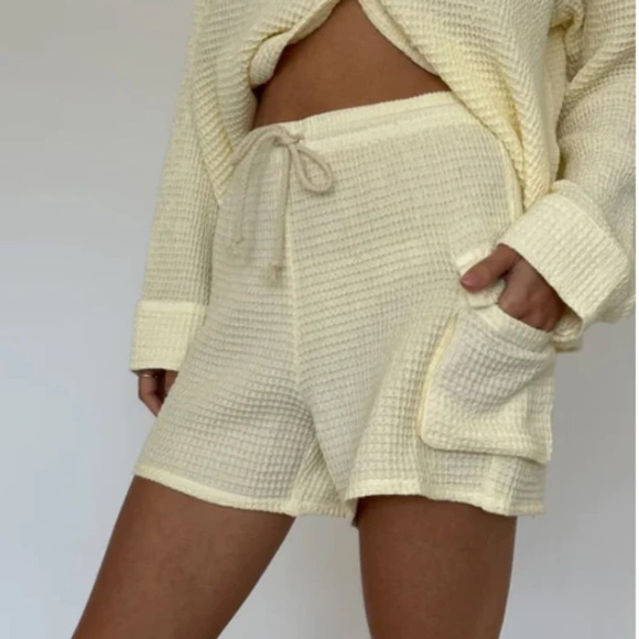 DONNI. Pants - DONNI. Waffle cargo Drawstring Shorts Cream 45775